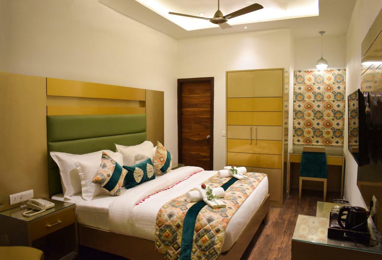 One Earth Gg Regency Hotel Amritsar Eksteriør billede