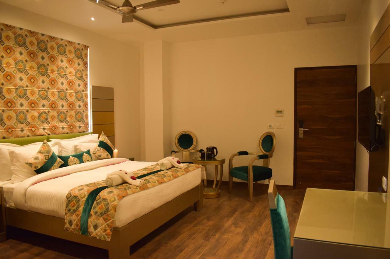 One Earth Gg Regency Hotel Amritsar Eksteriør billede