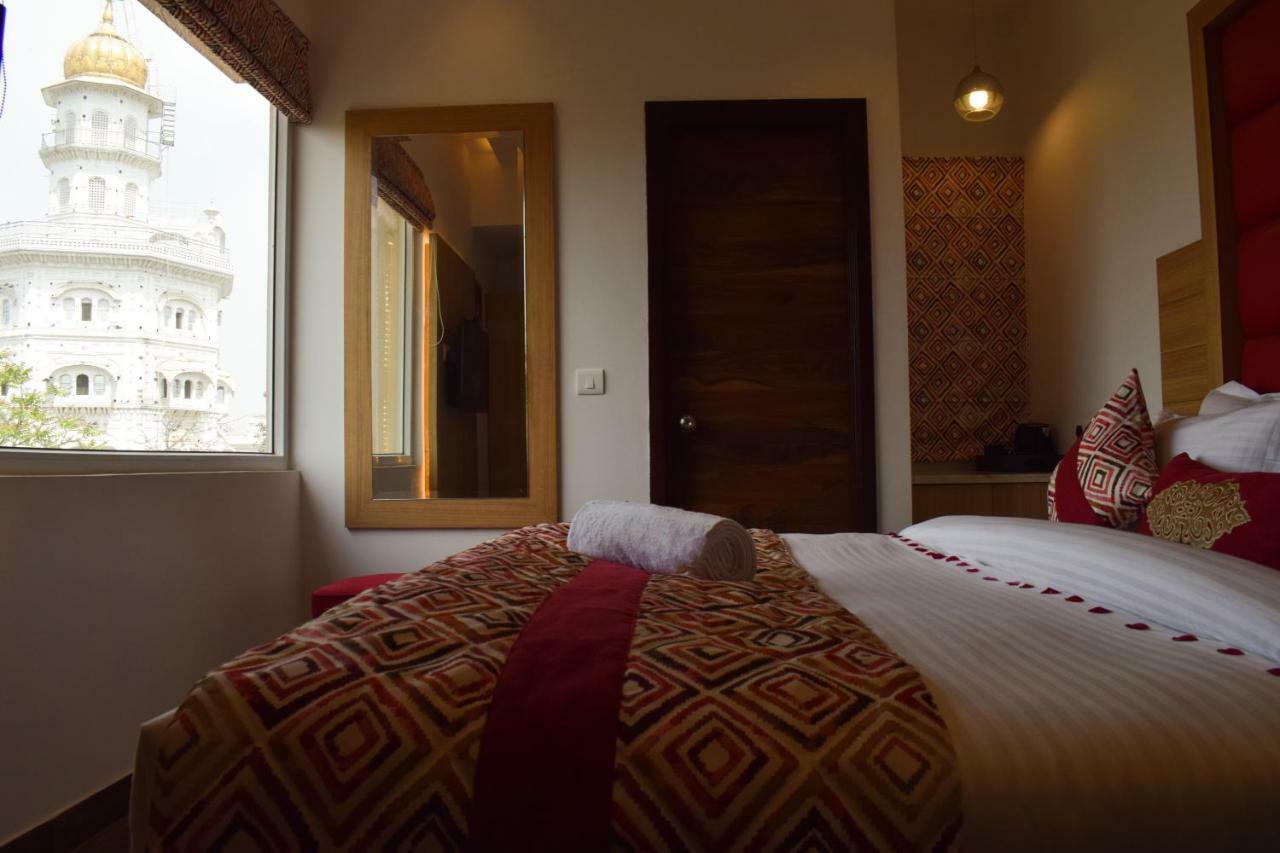One Earth Gg Regency Hotel Amritsar Eksteriør billede