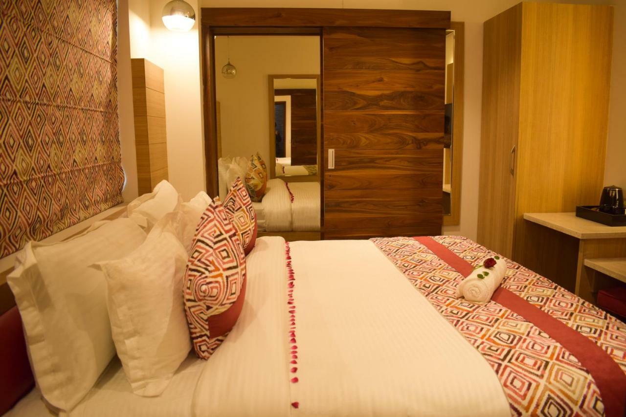 One Earth Gg Regency Hotel Amritsar Eksteriør billede